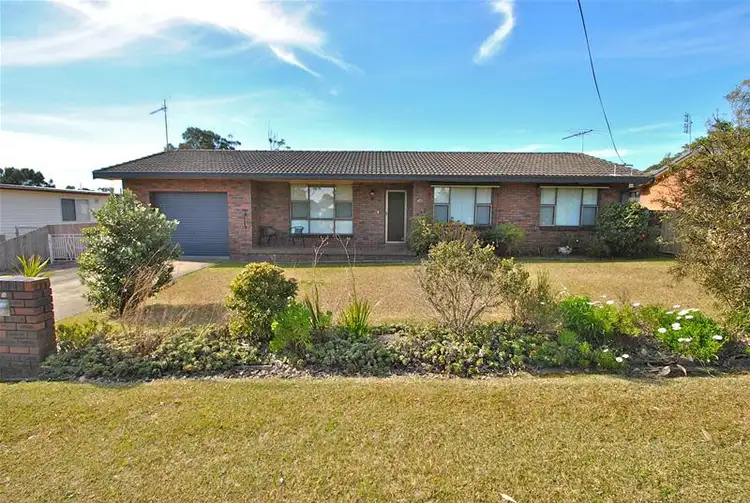 16 The Triangle, Culburra Beach NSW 2540