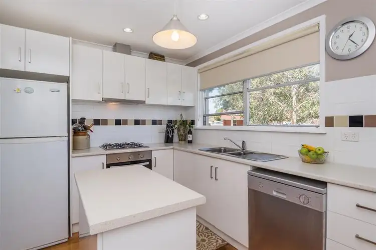 1 Macedon Avenue, Corio VIC 3214