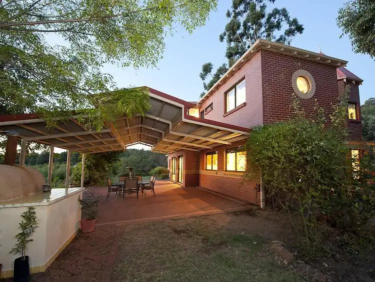 Fourth view of Homely house listing, 2 Warfield Place, Martin WA 6110