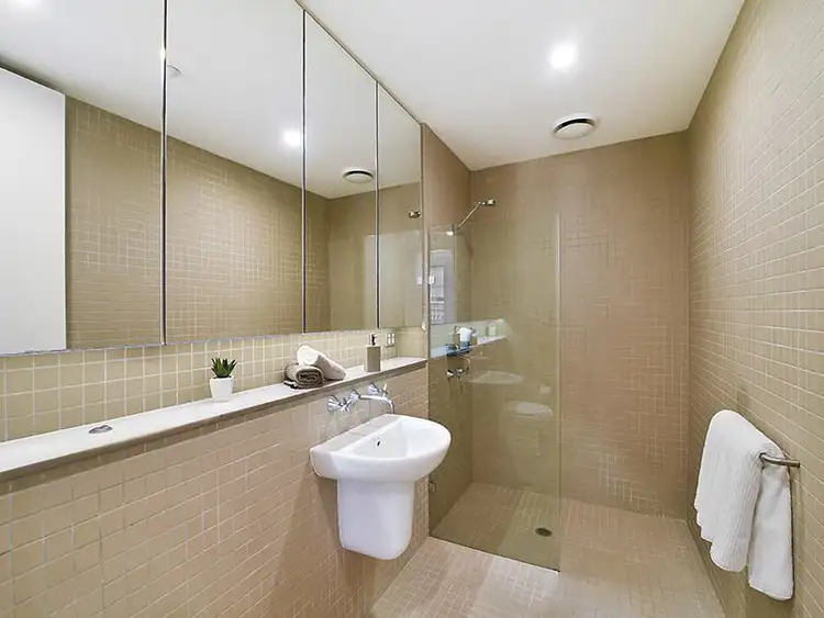 Fifth view of Homely apartment listing, 502/61 Shortland Esplanade, Newcastle NSW 2300