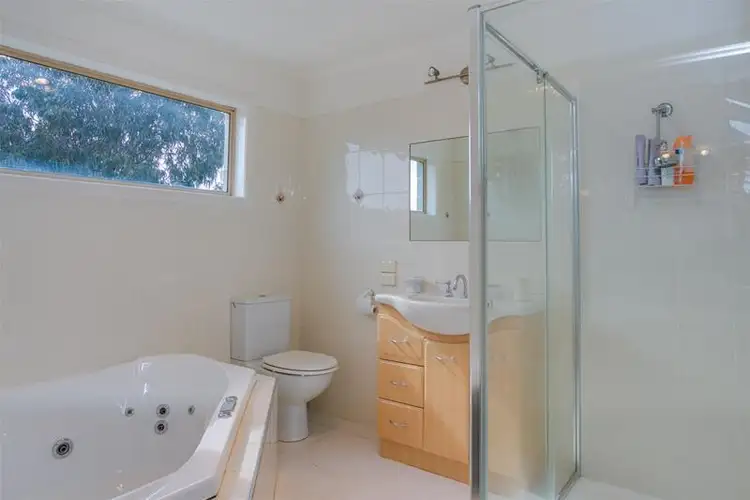 Seventh view of Homely house listing, 7 John Court, Somerville VIC 3912