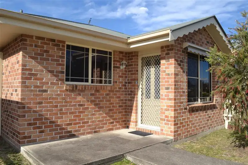 Main view of Homely semi-detached listing, 4/20 Henderson Street, Inverell NSW 2360