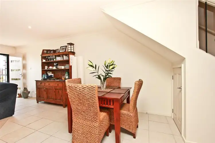 Fifth view of Homely townhouse listing, 2/26 Churchill Circuit, Hamilton NSW 2303