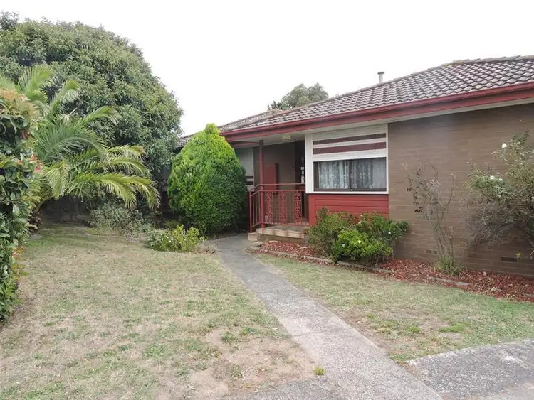 Second view of Homely house listing, 11 Castlecrag Close, Endeavour Hills VIC 3802