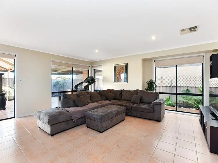 Fifth view of Homely house listing, 18 Simone Crescent, Morphett Vale SA 5162