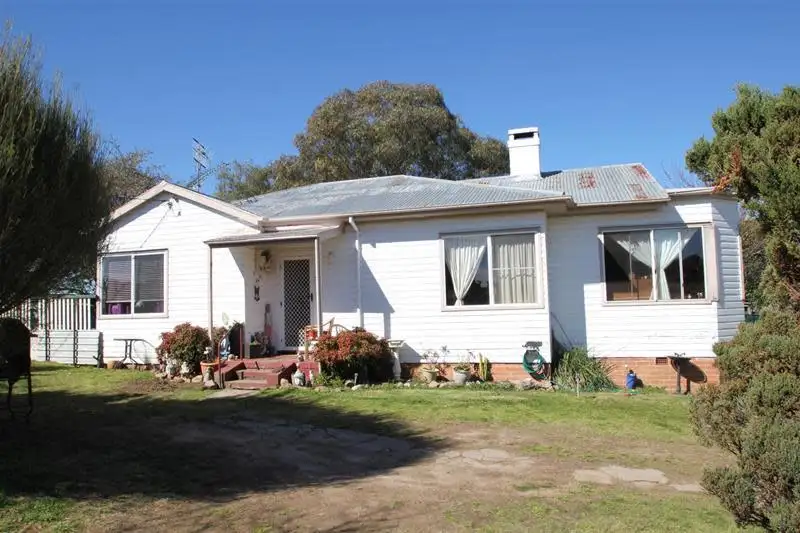 Main view of Homely house listing, 36 Railway Avenue, Tenterfield NSW 2372