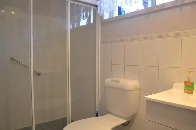 Fifth view of Homely semi-detached listing, 9/20 Henderson Street, Inverell NSW 2360