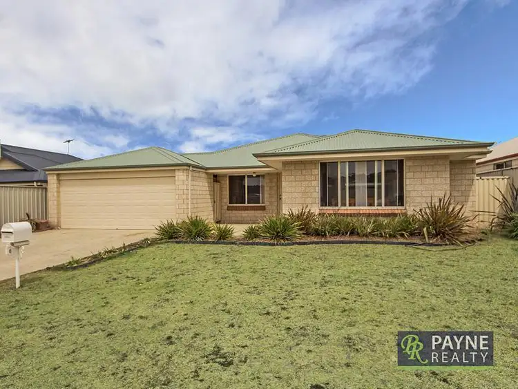 6 Voltaire Way, Secret Harbour WA 6173