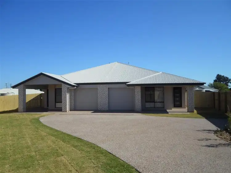 2/16 Esmeralda Street, Cambooya QLD 4358