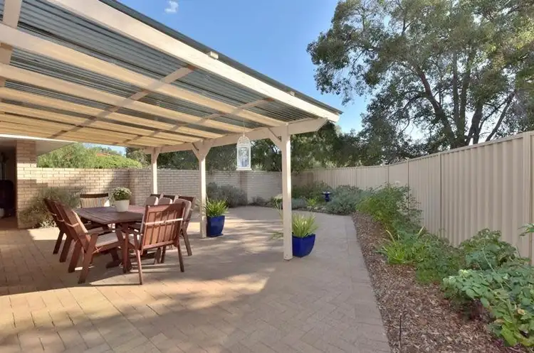 11/4 Muriel Street, Middle Swan WA 6056