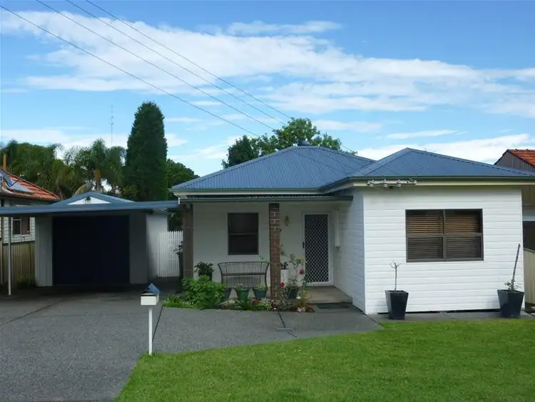 34 Fletcher Street, Wallsend NSW 2287
