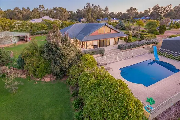 13 Cartland Court, Bedfordale WA 6112