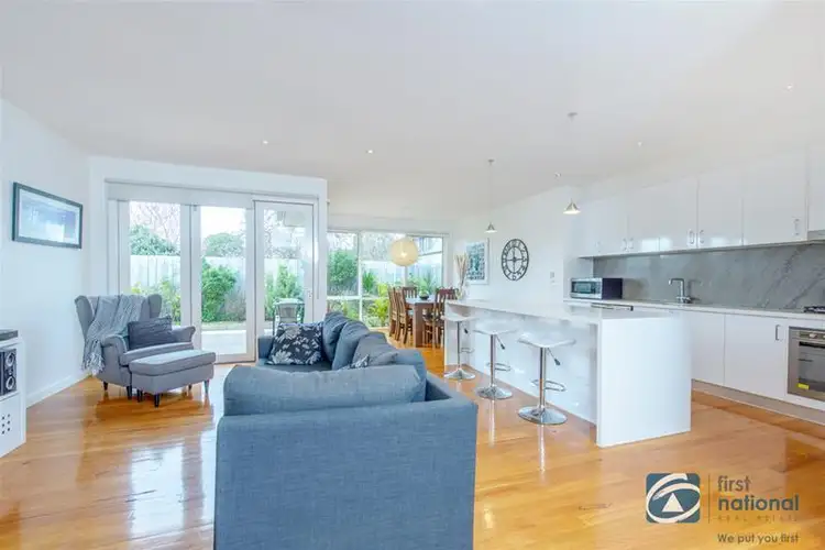 2/139 Fortescue Avenue, Seaford VIC 3198