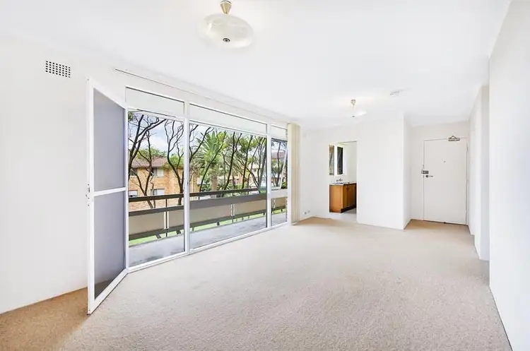 2/15 Stuart Street, Collaroy NSW 2097