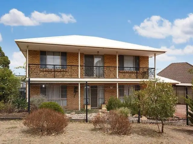 2 Sunnyside Avenue, Maslin Beach SA 5170