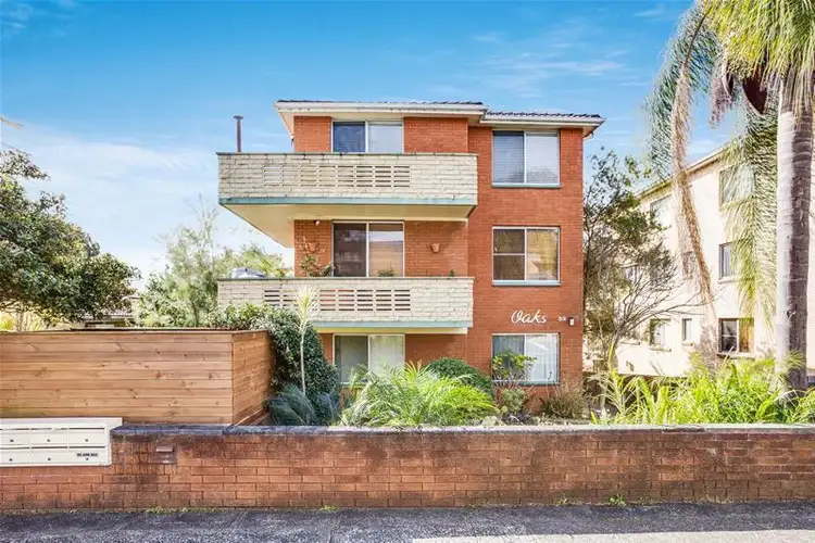 Second view of Homely unit listing, 6/52 Oaks Avenue, Dee Why NSW 2099