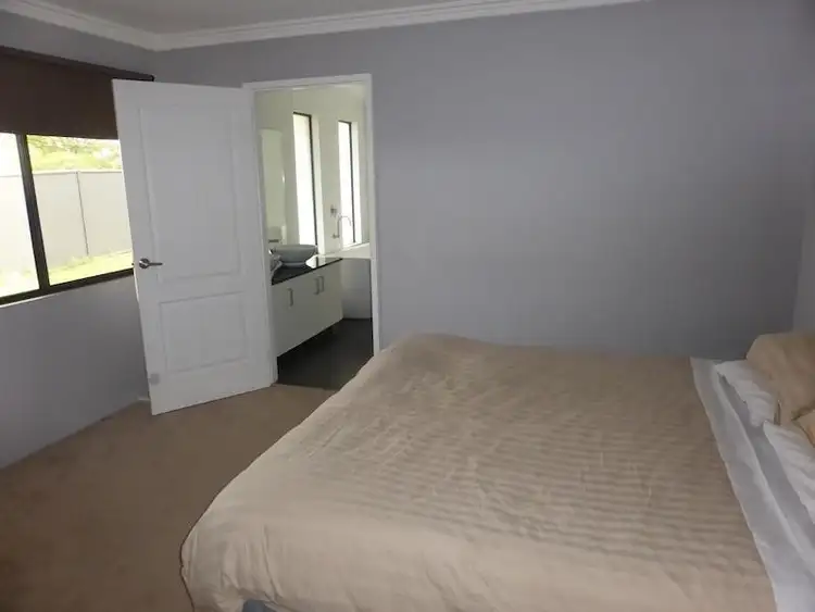 Seventh view of Homely house listing, 2 Freind Place, Northam WA 6401