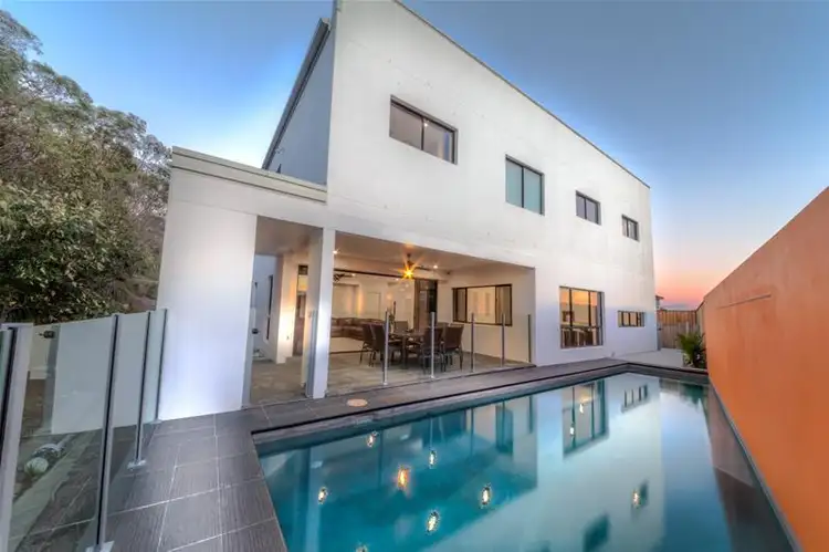 Second view of Homely house listing, 28 Peachtree Place, Stretton QLD 4116