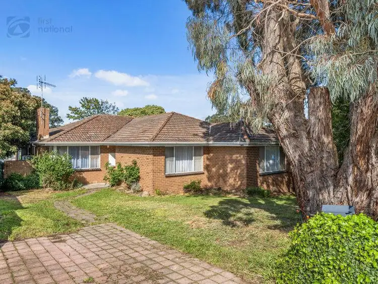 8 Banool Avenue, Kilmore VIC 3764