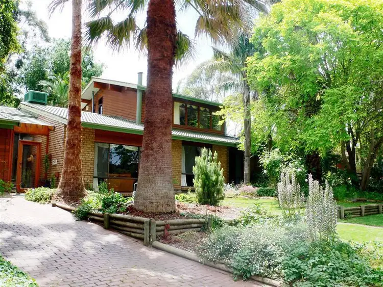 61 Sunnymeade Drive, Aberfoyle Park SA 5159