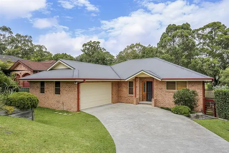 7 Natalie Close, Tenambit NSW 2323