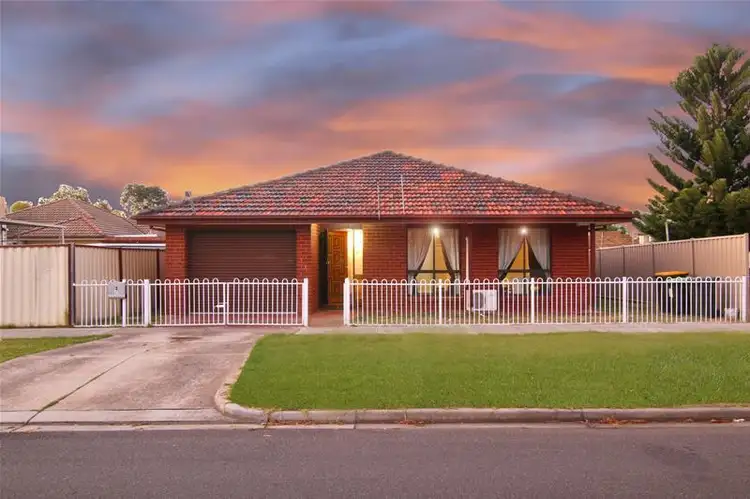 2/13 Emily Street, St Albans VIC 3021