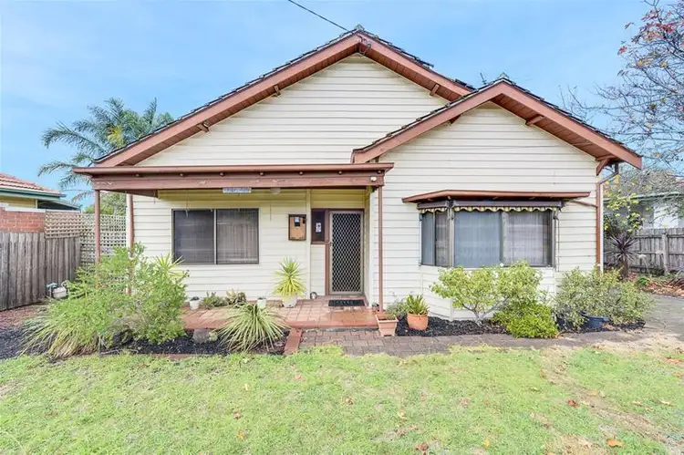 6 Mernda Avenue, Bonbeach VIC 3196