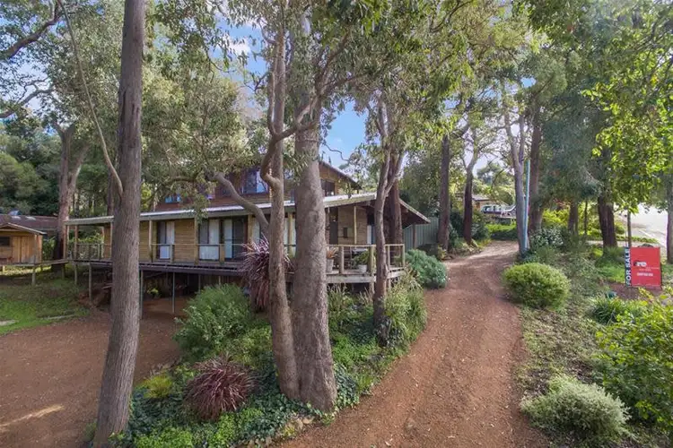 65 Hawkstone Road, Roleystone WA 6111