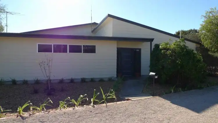 2-4 Lamshed Street, Maitland SA 5573