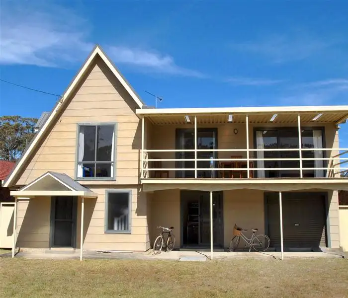 135 Queen Mary Street, Callala Beach NSW 2540