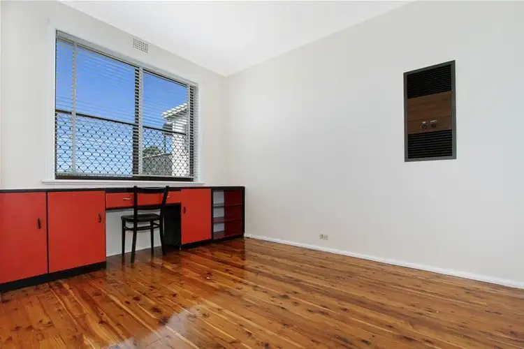 Sixth view of Homely house listing, 15 Canberra Road, Lake Heights NSW 2502