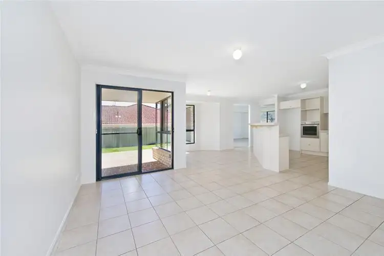 Fourth view of Homely house listing, 8 Wren Close, Laurieton NSW 2443