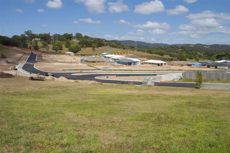 2 Waterhouse Drive, Willow Vale QLD 4209