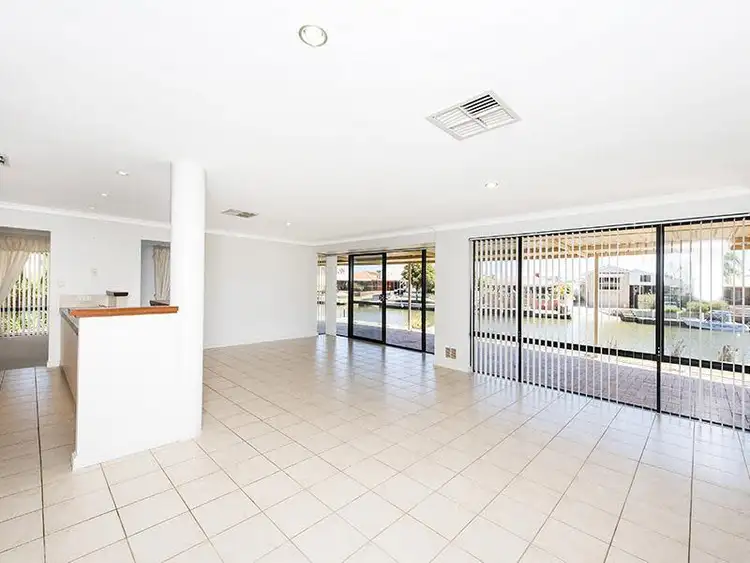 Sixth view of Homely house listing, 11 Oomoo Place, South Yunderup WA 6208
