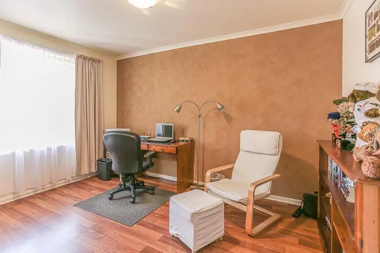 Fifth view of Homely house listing, 10 Regal Court, Para Hills SA 5096
