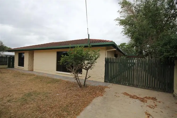 Second view of Homely house listing, 320 Pinnacle Drive, Rasmussen QLD 4815