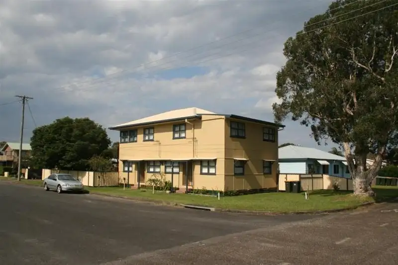 Main view of Homely block of units listing, 37 Alfred Street, North Haven NSW 2443