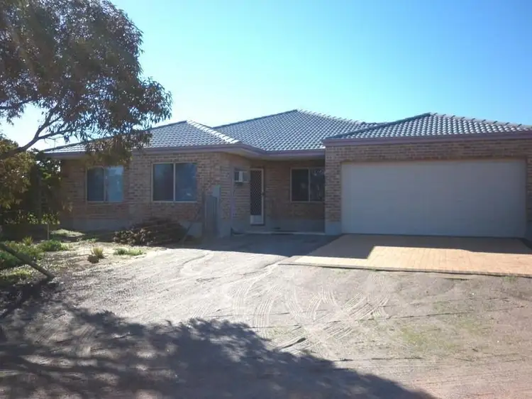 3 Moresby Road, Moresby WA 6530