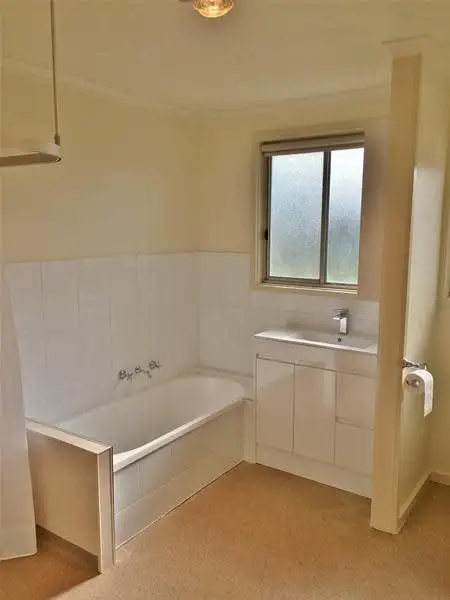 Fourth view of Homely house listing, 2 Prunus Court, Kyabram VIC 3620