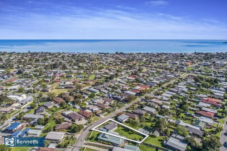 37 Rosalie Avenue, Dromana VIC 3936