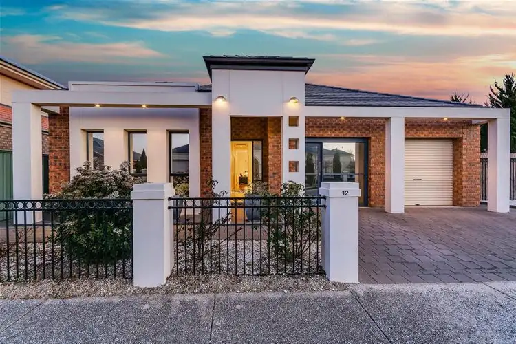 12 Dutton Avenue, Mawson Lakes SA 5095