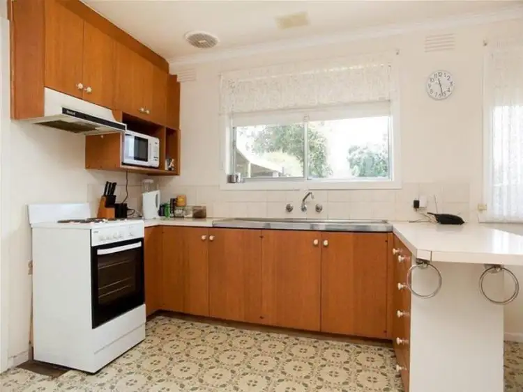 Fourth view of Homely house listing, 2 Darwin Street, Sunbury VIC 3429