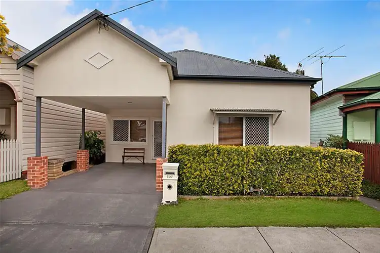 227 Denison Street, Broadmeadow NSW 2292
