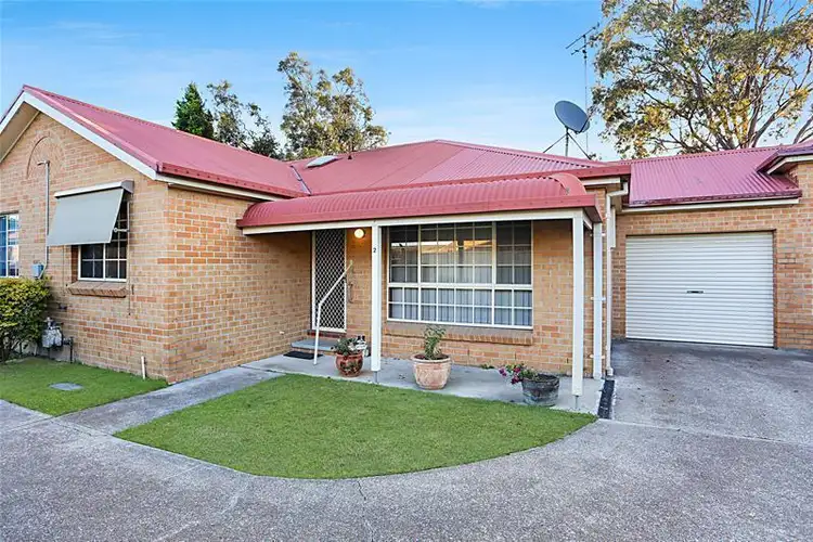2/121 George Street, East Maitland NSW 2323