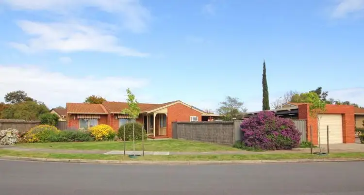 1 Shephard Court, Novar Gardens SA 5040