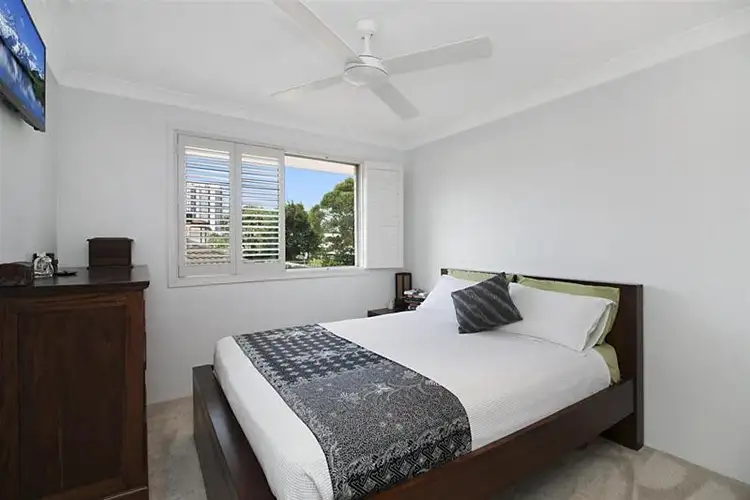 Sixth view of Homely house listing, 2/69 Laguna Avenue, Palm Beach QLD 4221