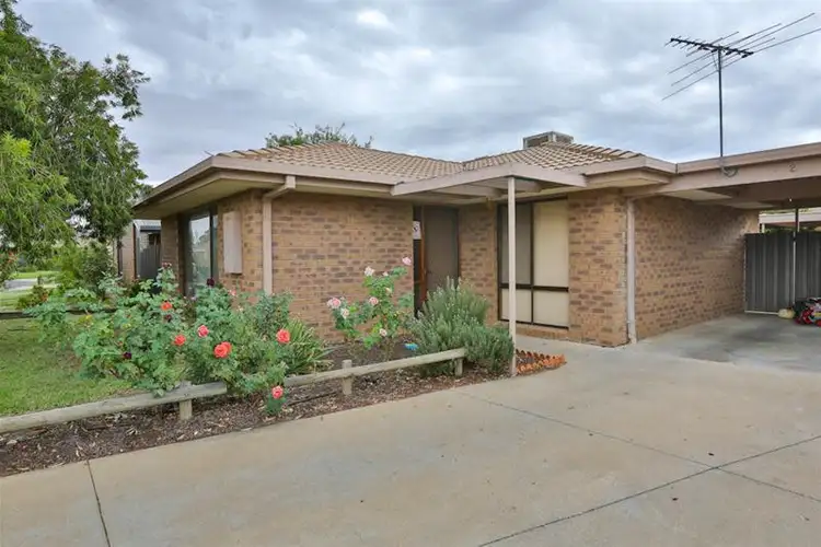 Second view of Homely unit listing, 4/9 Ridge Court, Mildura VIC 3500