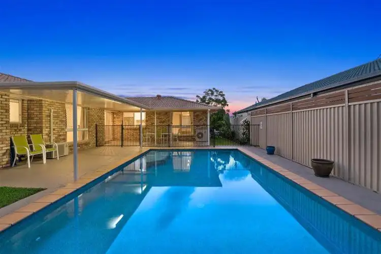 27 Bergamont Street, Elanora QLD 4221