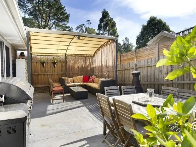 2/69 Greenhill Road, Bayswater North VIC 3153