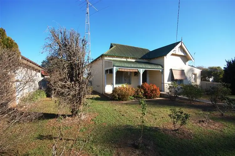 50 Galore Street, Lockhart NSW 2656